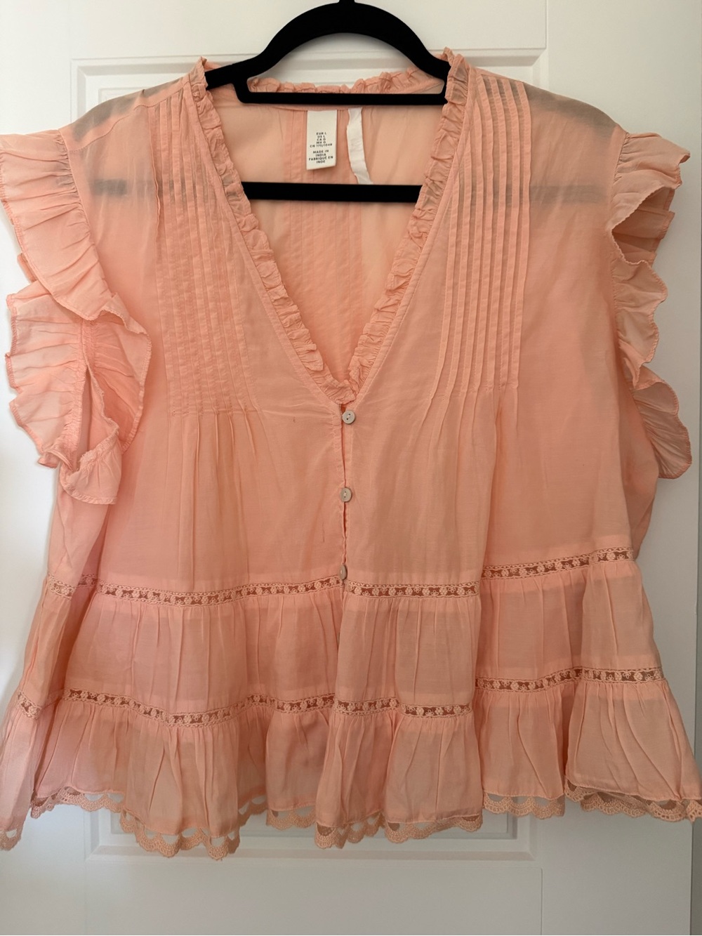H&M Peach Ruffle Pintuck Button Front Blouse